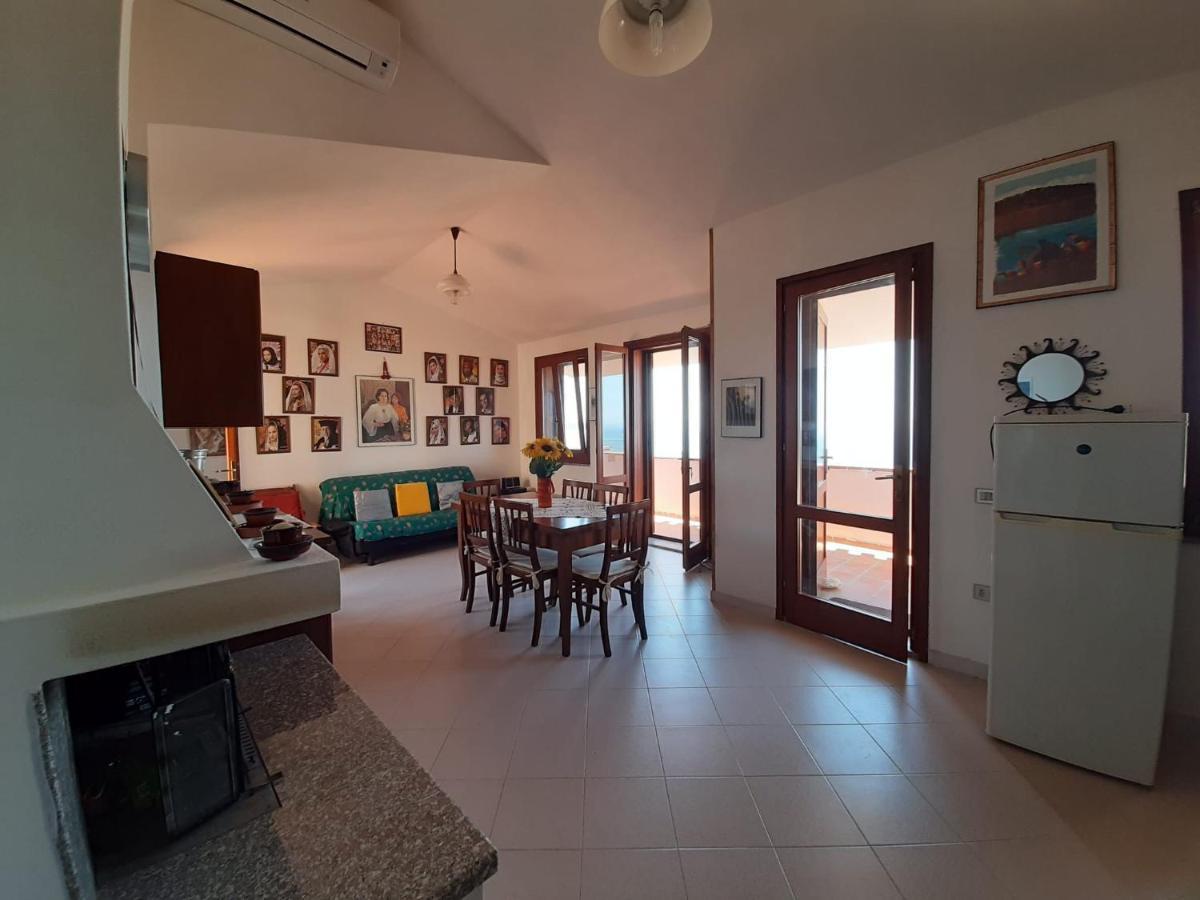 Il Giglio Vista Mare Apartamento Funtana Meiga Exterior foto